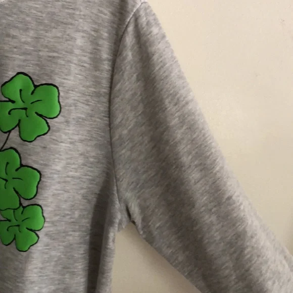 Peanuts SNOOPY Gray Crewneck St. Patrick’s Day Sweatshirt SIZE 1X - Picture 6 of 9